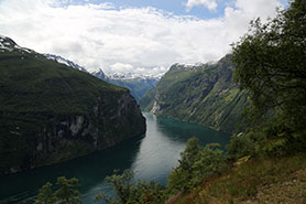 geiranger fjord