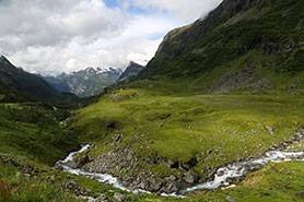 mountain houses above geiranger