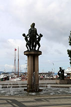 town hall square sculpture