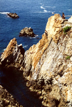 Cliff Divers